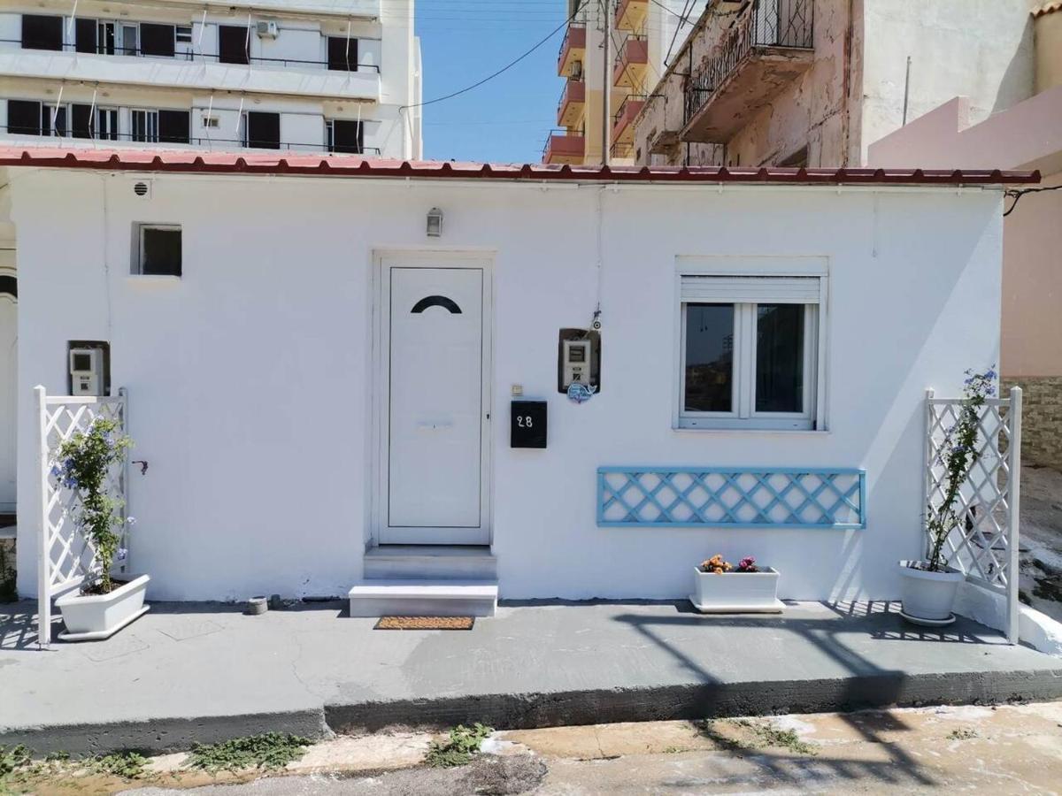 Blue Central Apt 10 Min To The Port/ Wash Machine Lávrion Dış mekan fotoğraf